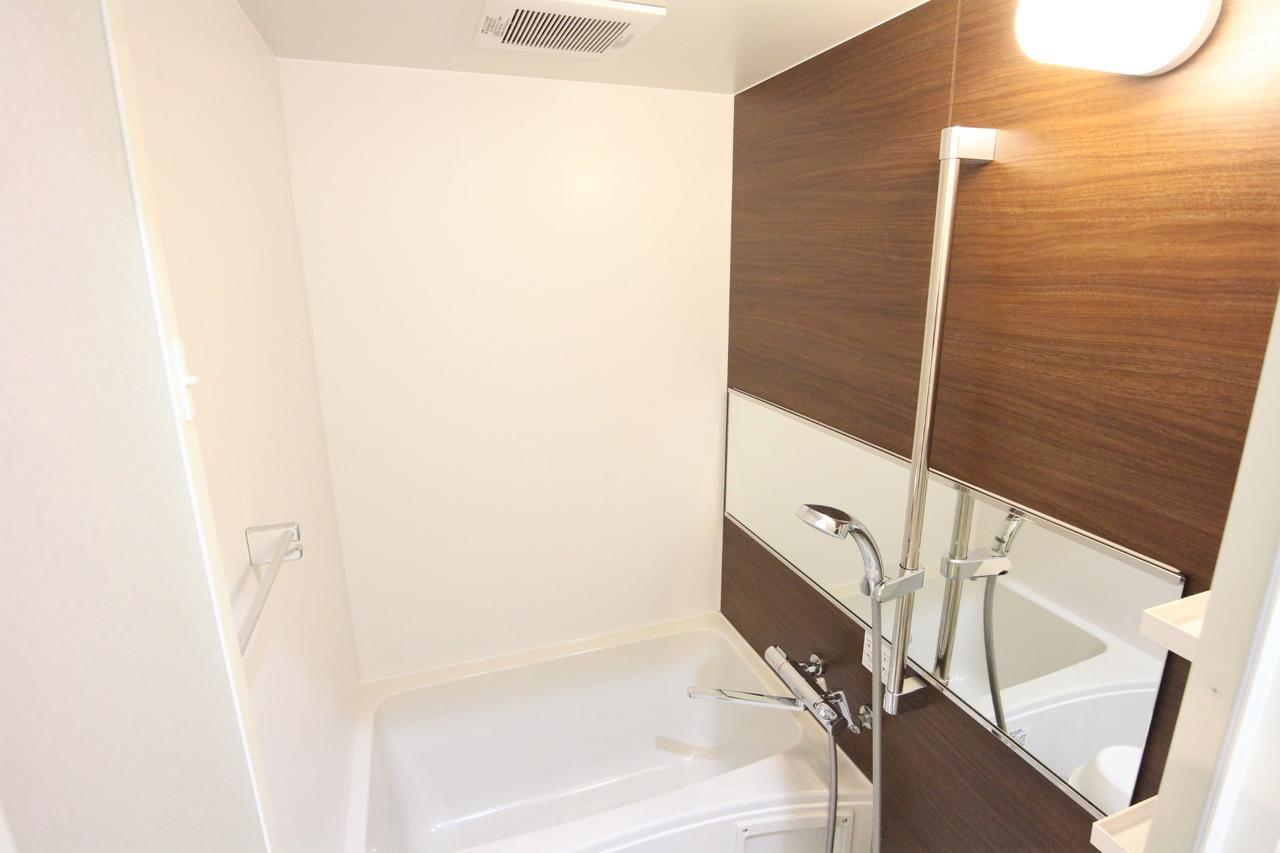 Sekai Hotel Ayame Osaka Bagian luar foto